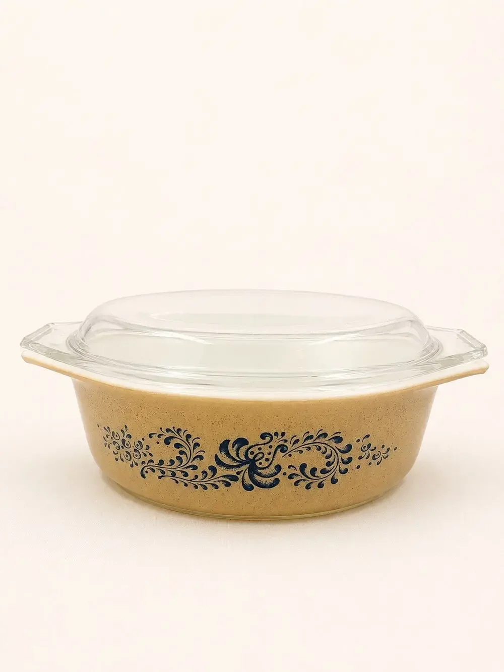 Vtg. PYREX -Corning Ware Blue Cornflower 1 1/2 Qt Casserole Dish w/ Original Lid